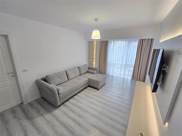 Apartament cu 2 camere decomandat, mobilat în Cug