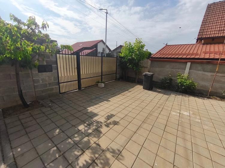 Casă cu Teren 370 Mp în Chișoda