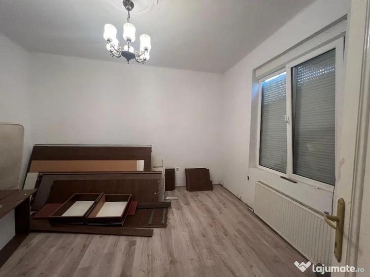Casă cu 3 camere cu Teren 652 Mp în Pârneava