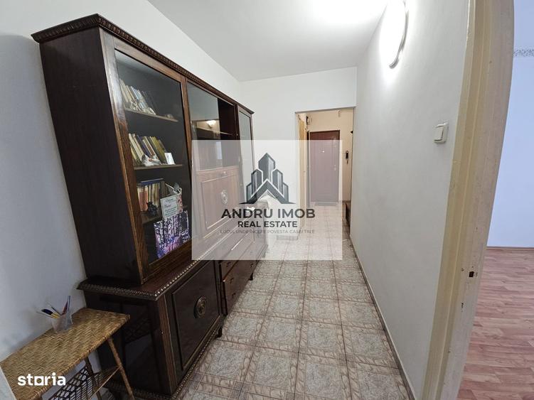 Apartament cu 3 camere în Dristor