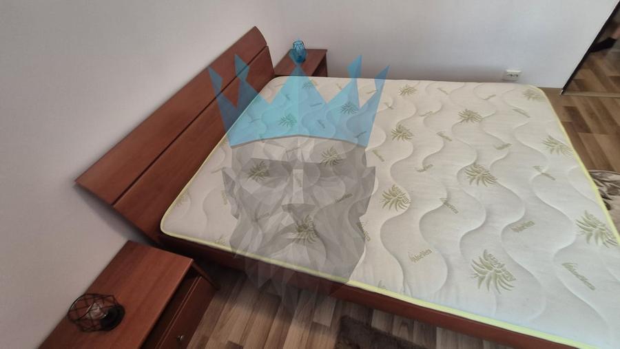 Apartament cu 2 camere decomandat, mobilat în Păcii