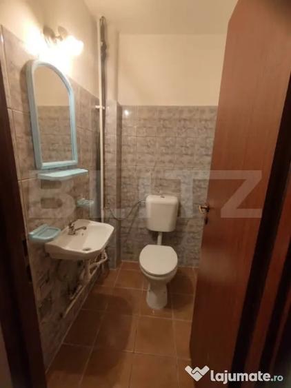 Apartament cu 3 camere decomandat în Ultracentral