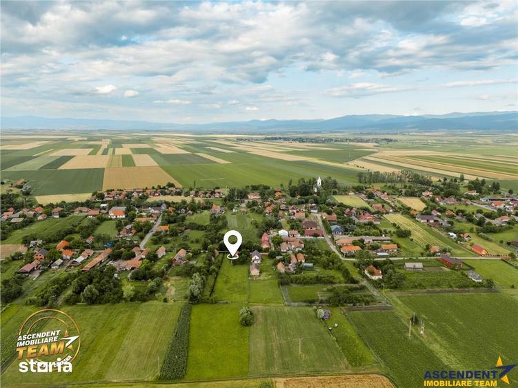 Casă cu 3 camere cu Teren 2619 Mp în Catalina