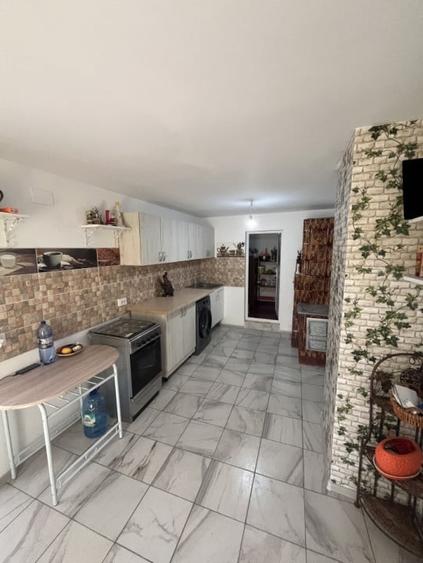 Casă individuală cu 3 camere cu Canalizare în Munteni-Buzău