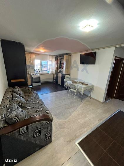 Apartament cu 3 camere de vanzare - 8