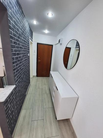 Apartament cu 2 camere semidecomandat în Luncă