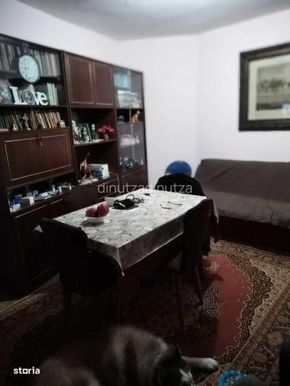 Vand apartament cu 2 camere