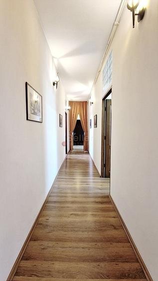 Apartament cu 2 camere decomandat, mobilat în Centrul Istoric