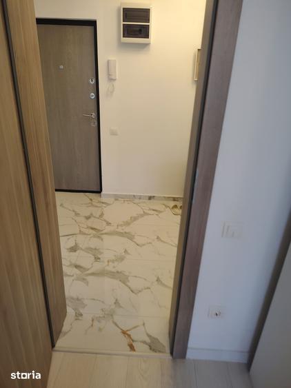 Apartament cu 3 camere decomandat, mobilat în Rahova