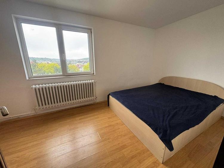Apartament cu 2 camere semidecomandat în Ultracentral
