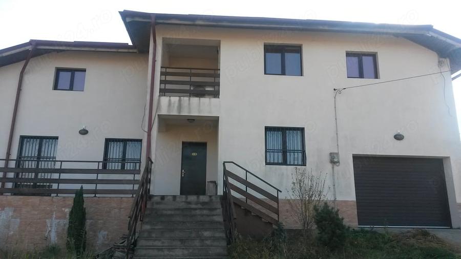 Casa Frumusani 5 camere teren 700mp - 2