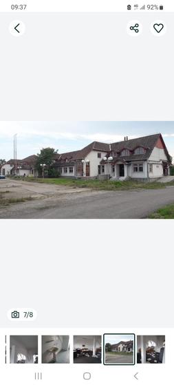 Casă cu 4 camere în Băcia