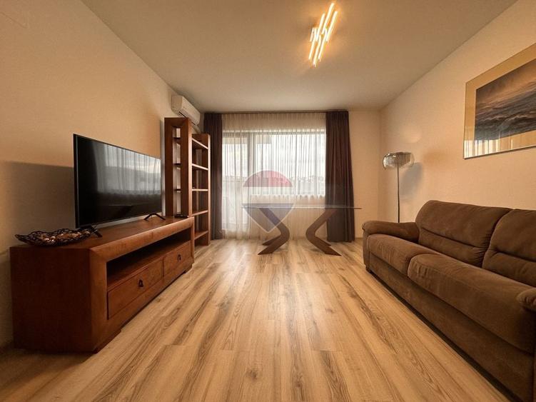 Apartament cu 2 camere semidecomandat în Central