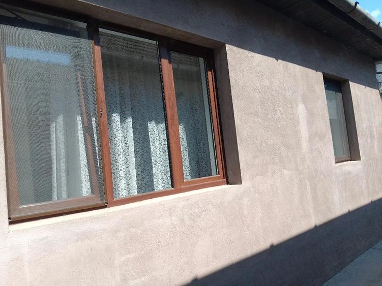 Casă cu 3 camere cu Teren 4 Mp în Central