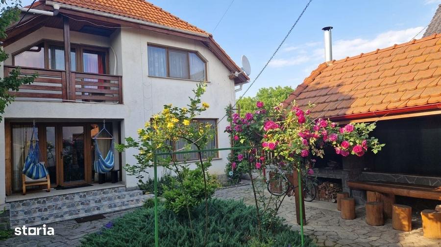 Casă cu 4 camere cu Teren 730 Mp în Exterior Vest