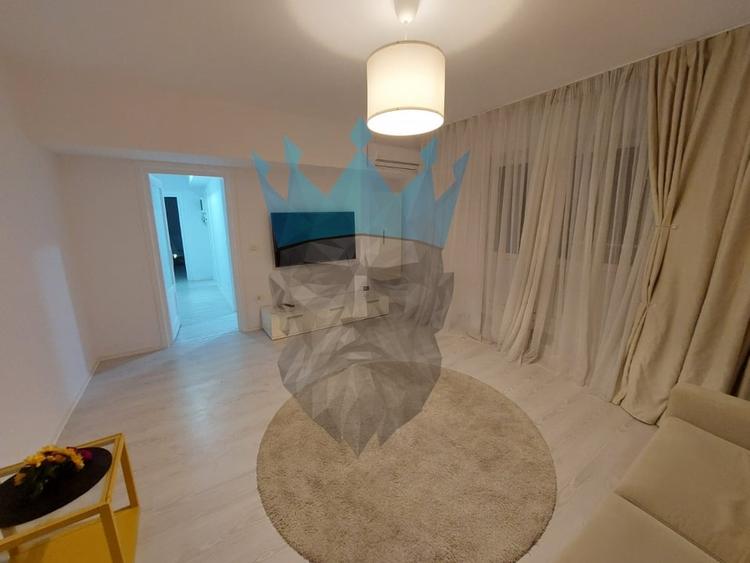 Apartament cu 2 camere decomandat, mobilat în Gara de Nord