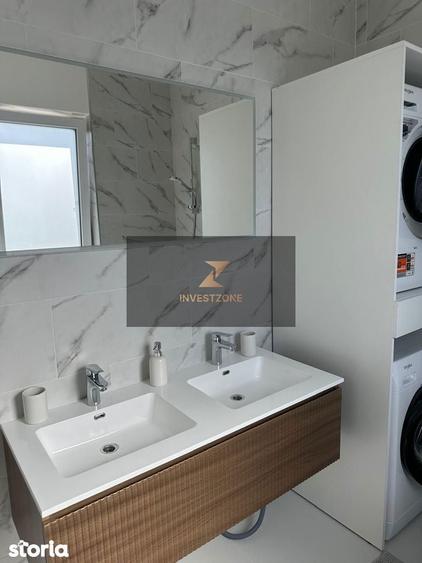 Casă cu 3 camere cu Canalizare în Central