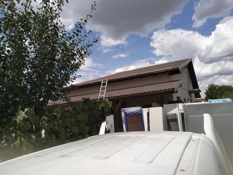 Casă cu 3 camere în Remetea Mare