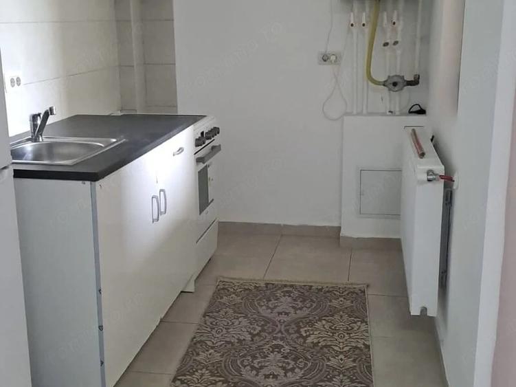 Garsonieră decomandată în Fundeni