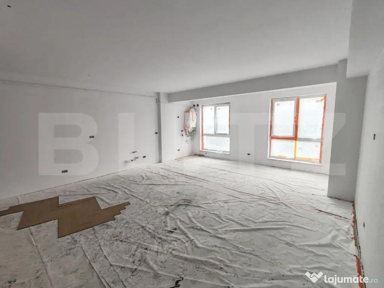 Apartament cu 3 camere decomandat în Obcini