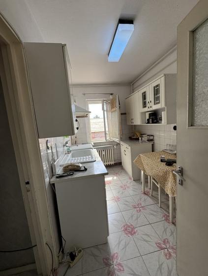 Apartament 2 cam, etaj 4/4, Zona Nord - 11
