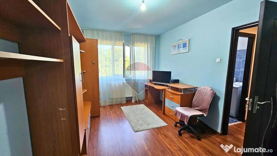 Apartament cu 2 camere semidecomandat în Central