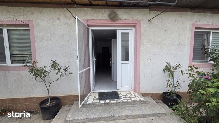 Casa cu 5 camere, 5 bai,teren 547/17,pret 75000 euro - 5