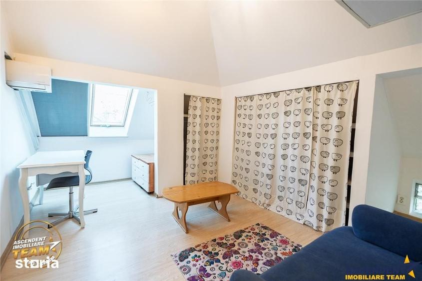 Casă cu 7 camere cu Teren 2822 Mp în Central