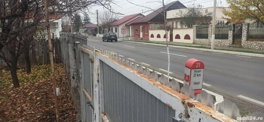 Casă cu 4 camere cu Teren 580 Mp în Ivești