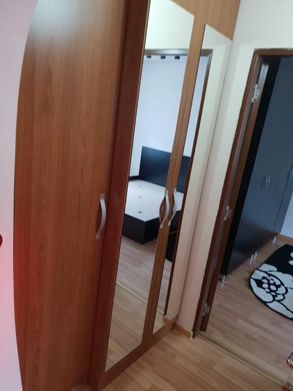 Apartament cu 2 camere decomandat în Exterior Vest