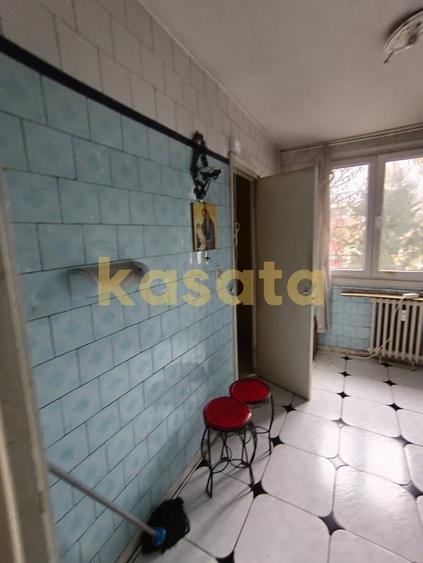 Apartament cu 3 camere decomandat în 1 Decembrie 1918