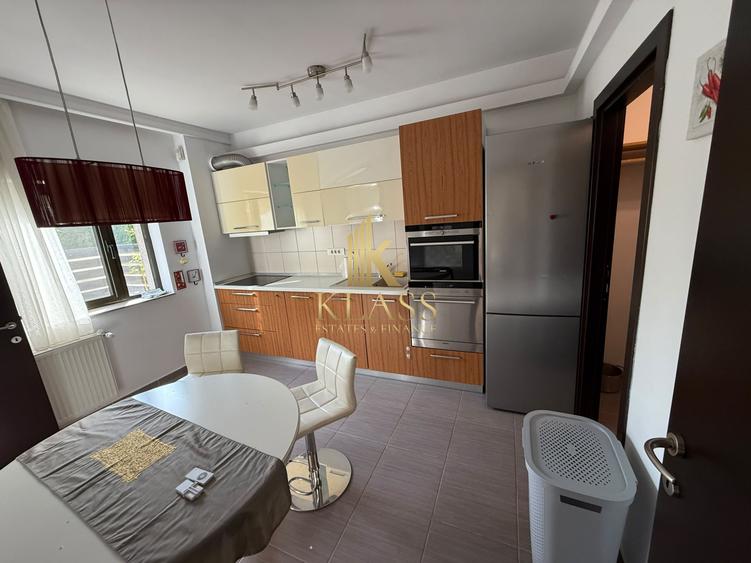 Apartament cu 3 camere decomandat, mobilat în Băneasa
