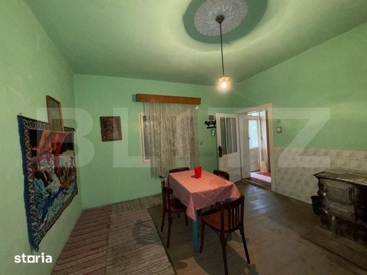 Casă cu 2 camere cu Teren 1207 Mp în Central