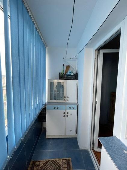 Apartament cu 2 camere decomandat, mobilat în Micro 4