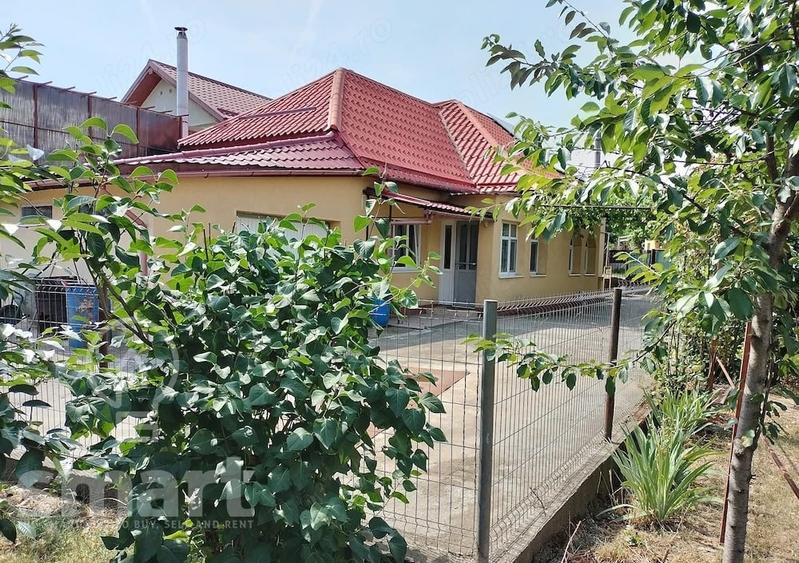 Casă individuală cu 5 camere cu Canalizare în Someșeni