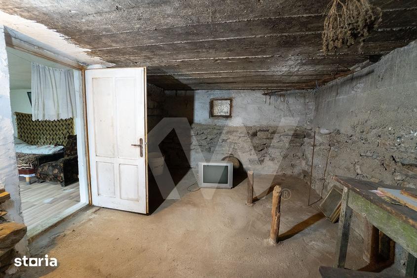 Casă cu 2 camere cu Teren 405 Mp în Central