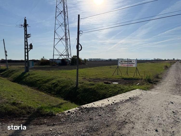 Teren de 433 mp, în Odoreu