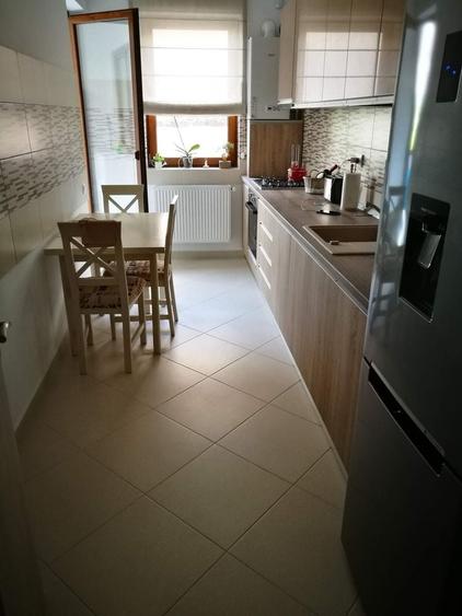 Apartament cu 2 camere decomandat în Dristor