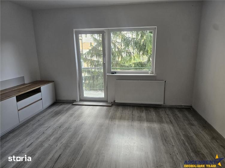 Apartament cu 2 camere în Lenin