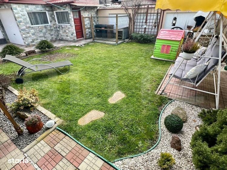 Casă cu 4 camere în Sântana de Mureș