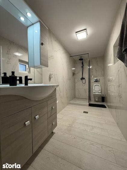 Casă cu 3 camere cu Canalizare în Făget