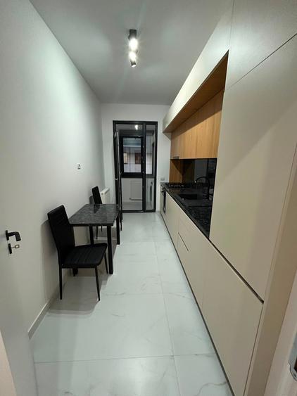 Apartament cu 2 camere decomandat în Metalurgiei