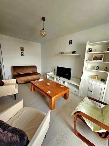 Apartament cu 3 camere decomandat, mobilat în Militari