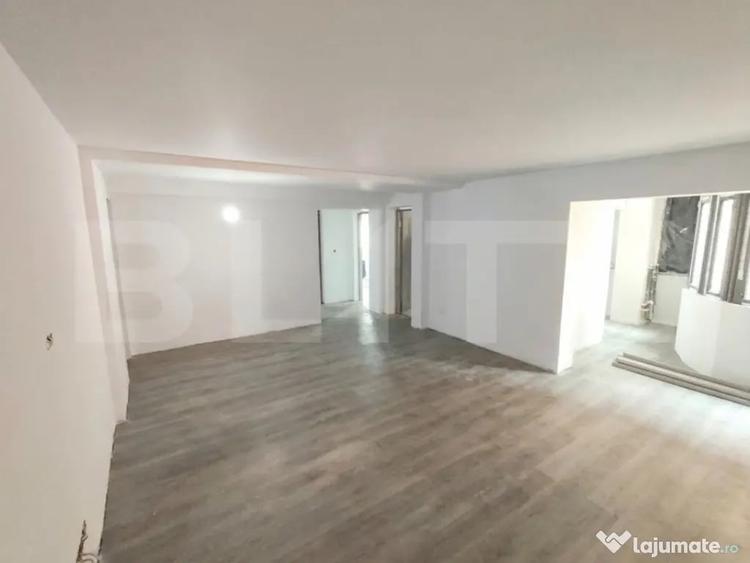 Apartament cu 3 camere decomandat în Ultracentral