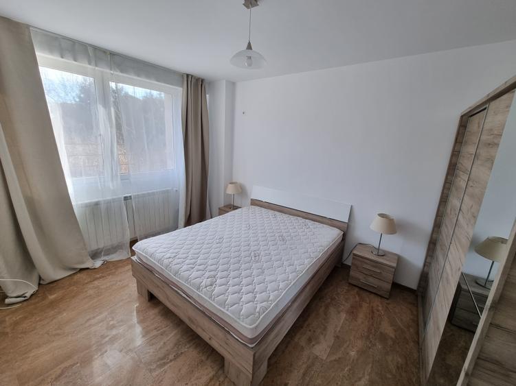 Apartament cu 2 camere semidecomandat în Iancu Nicolae
