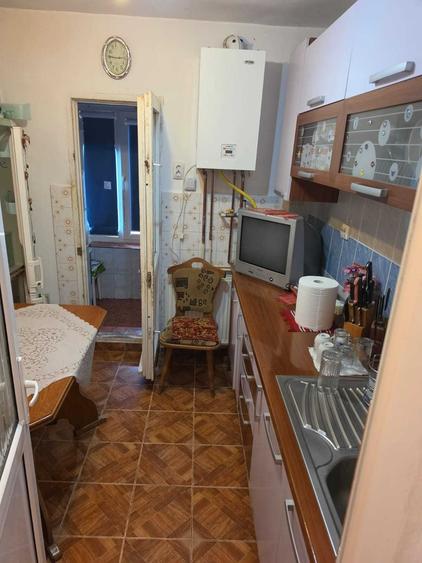 Apartament cu 2 camere decomandat în Valea Aurie
