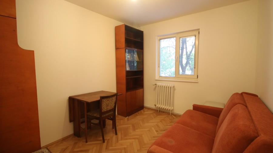 Apartament cu 4 camere decomandat în Șagului