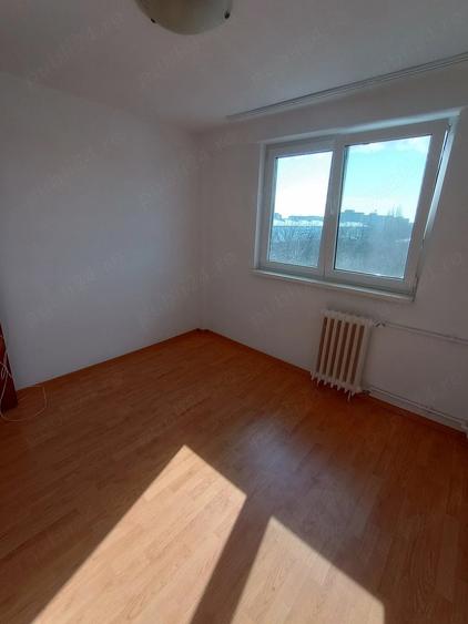 Apartament cu 2 camere decomandat în Brâncoveanu