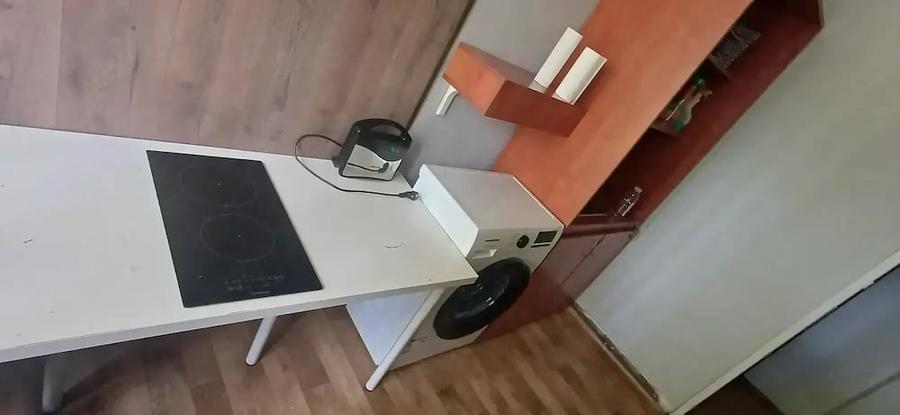 Apartament cu 2 camere decomandat în P-ța Mihai Viteazul
