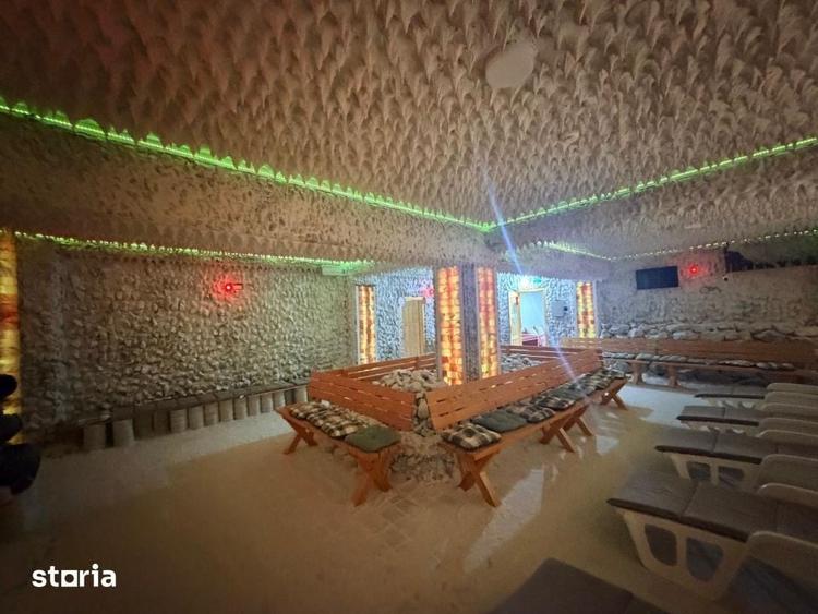 Casă cu 5 camere cu Teren 1500 Mp în Podari
